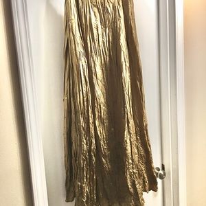 Embroidered and Sequined skirt